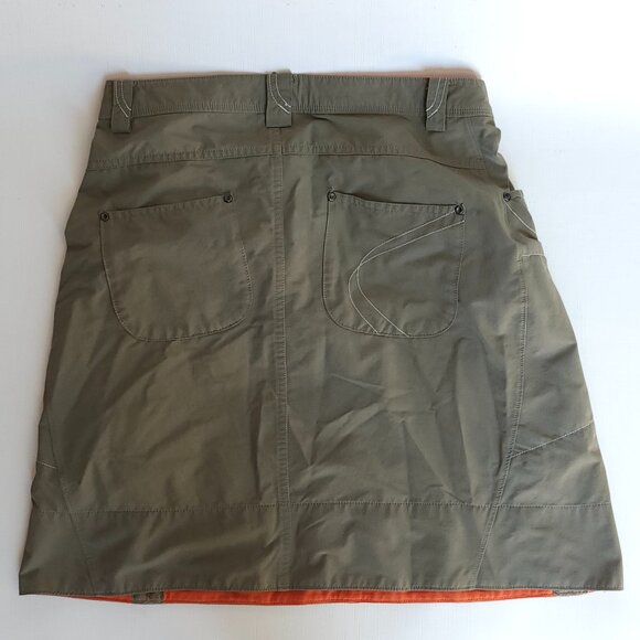 ATTRACTIVE Mountain Hardwear La Strada Skirt Size 6 Straight Khaki Outdoor Hikin - Picture 4 of 6